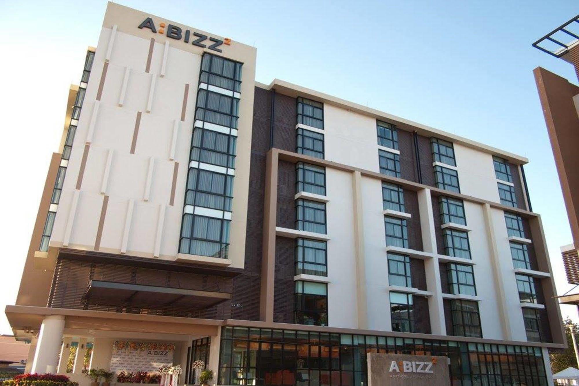 Abizz Hotel Lampang Airport Extérieur photo