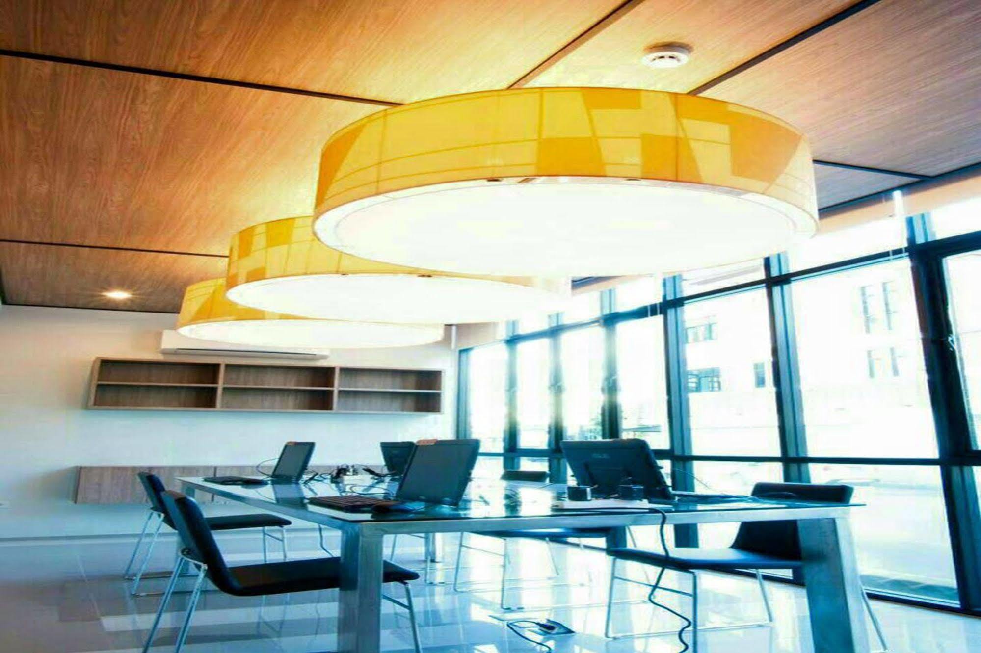 Abizz Hotel Lampang Airport Extérieur photo