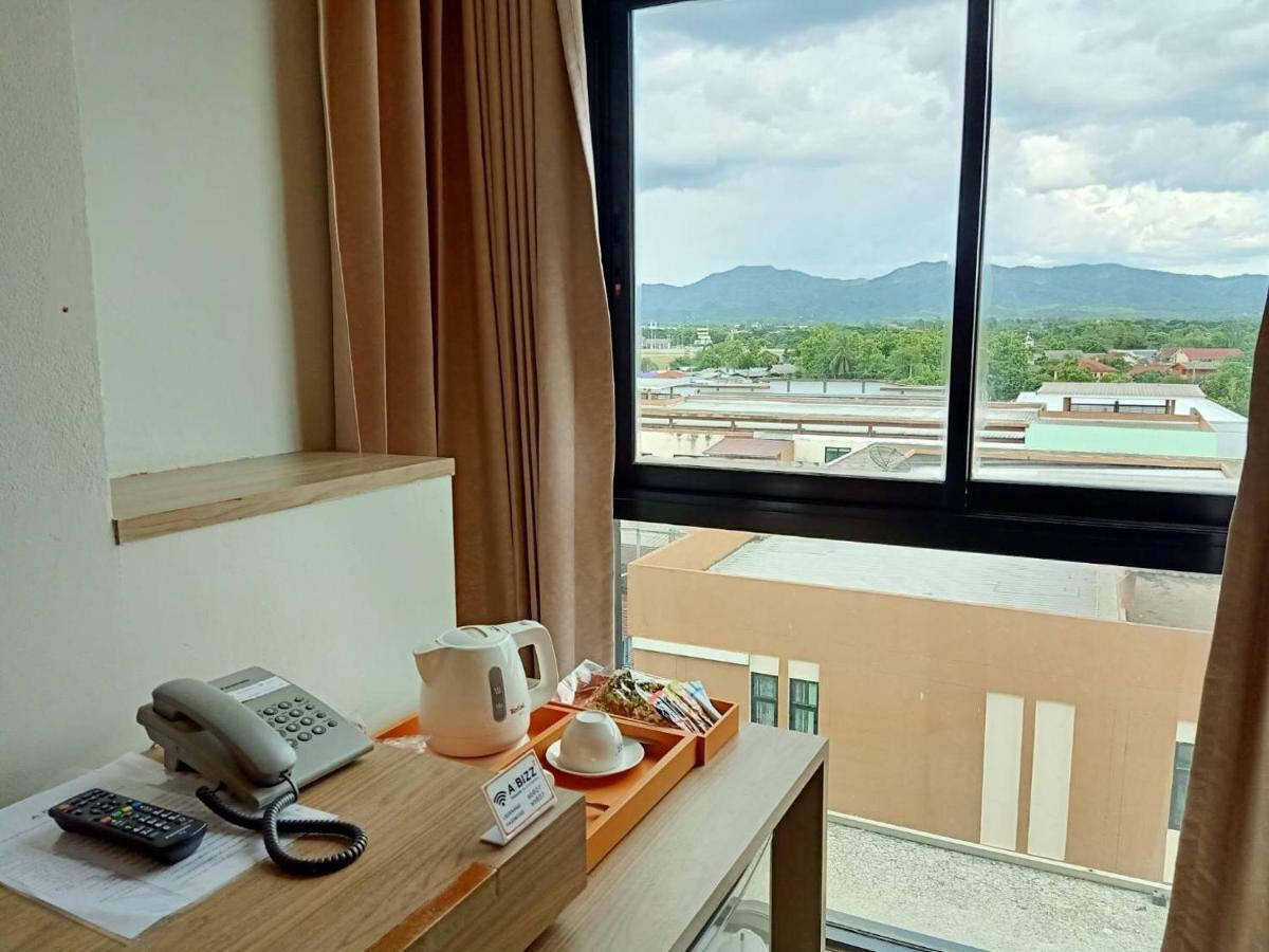 Abizz Hotel Lampang Airport Extérieur photo