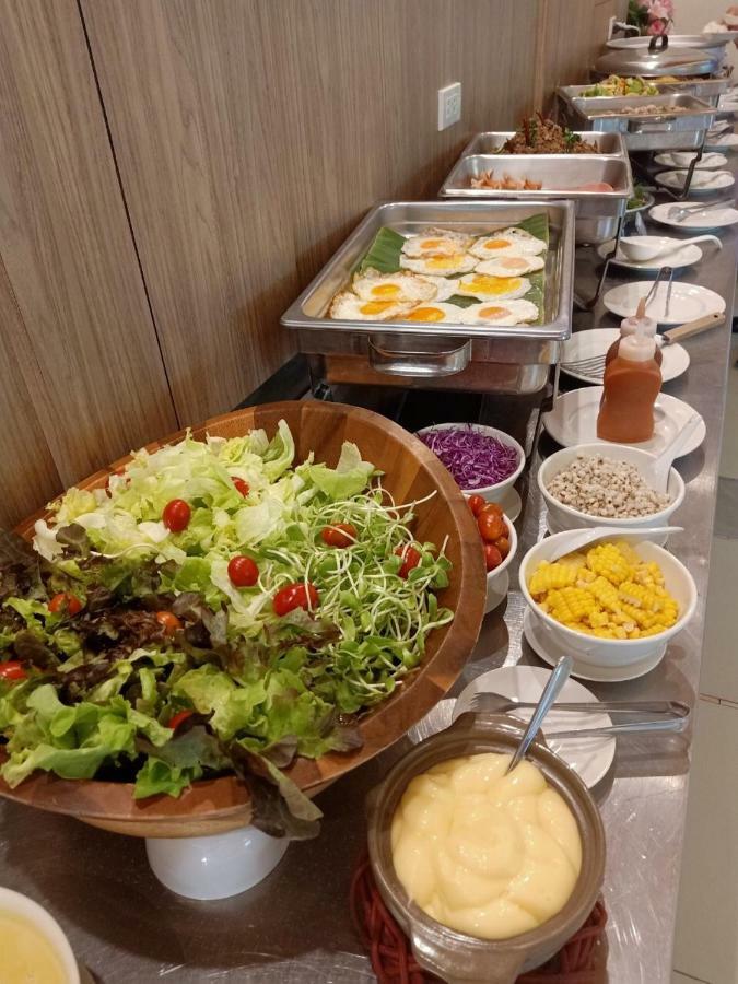 Abizz Hotel Lampang Airport Extérieur photo